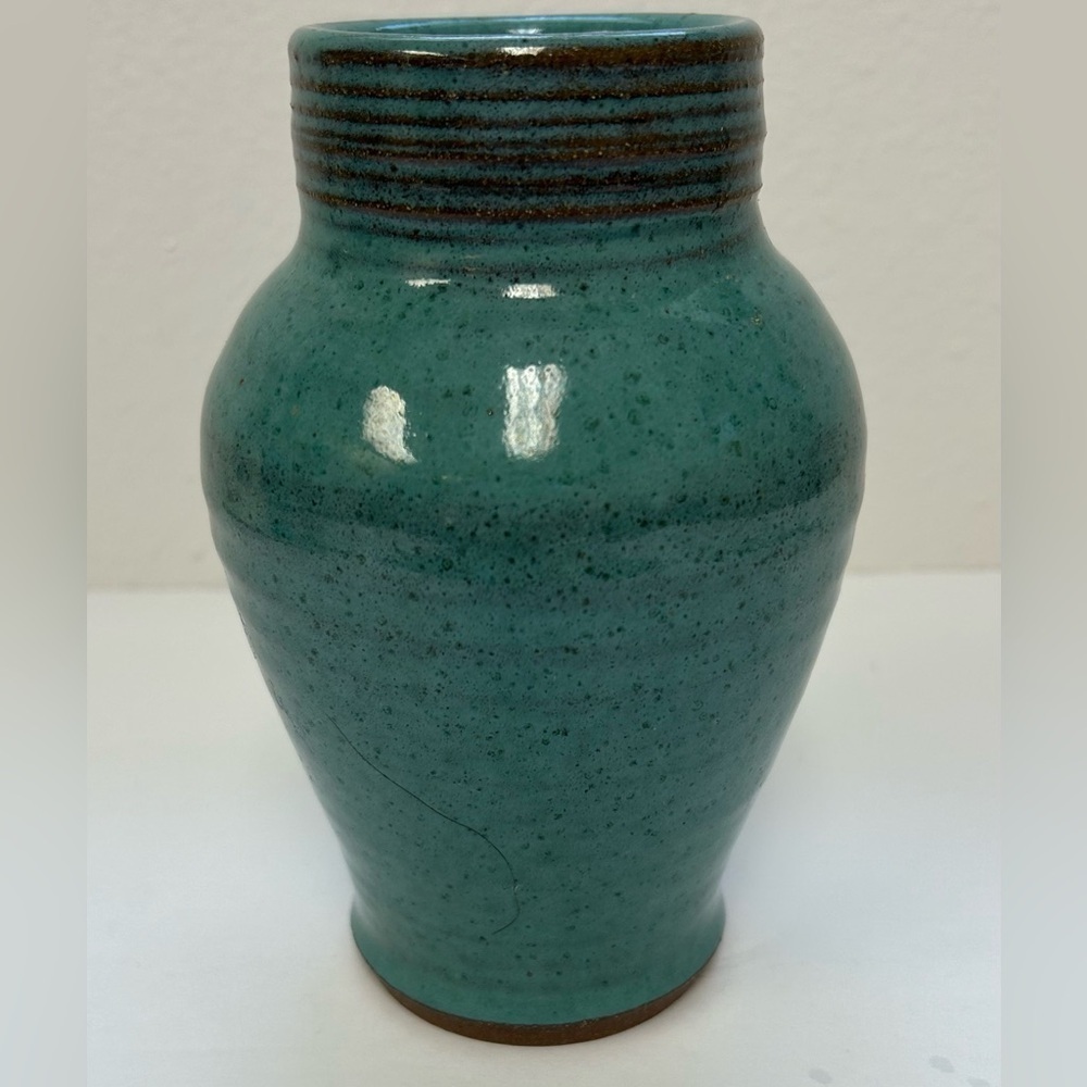Vintage Studio Art Pottery Vase Green Incised Signed Rubenstein 89
